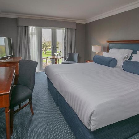 Windmill Village Hotel, Golf Club & Spa, BW Signature Collection Coventry Buitenkant foto