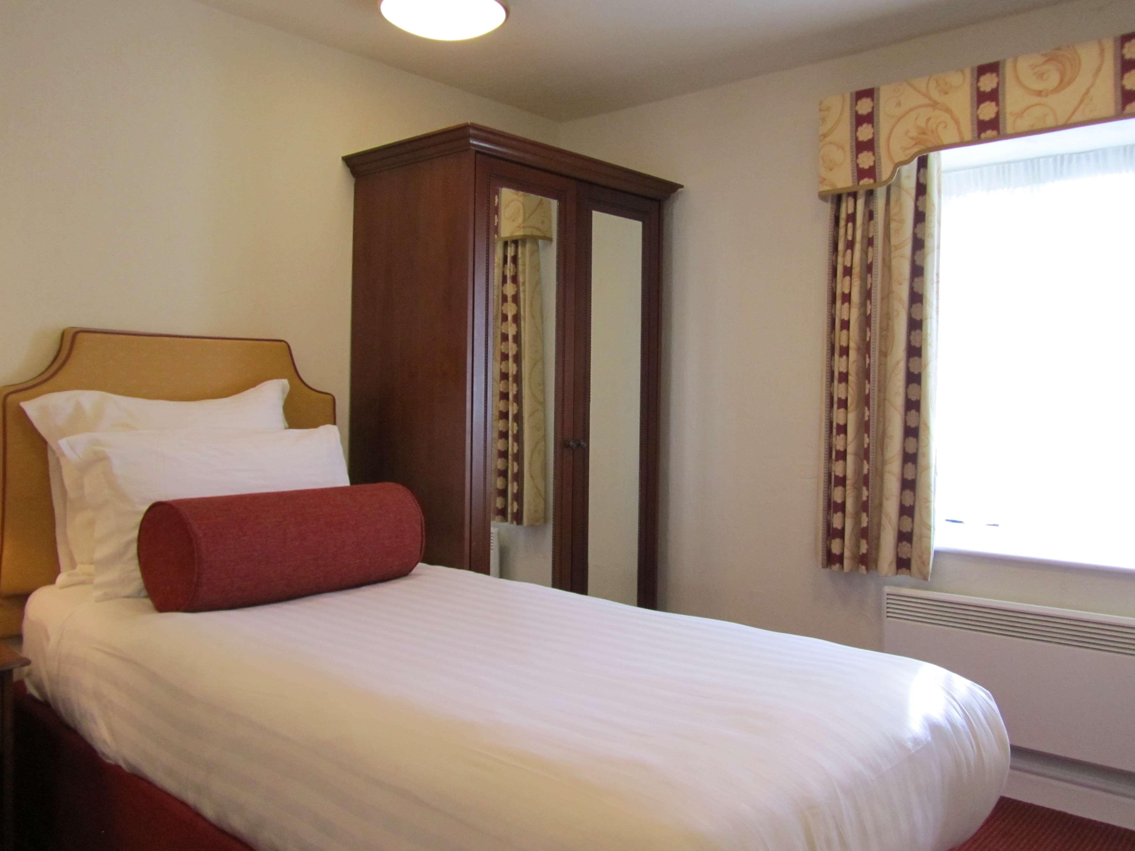 Windmill Village Hotel, Golf Club & Spa, BW Signature Collection Coventry Buitenkant foto