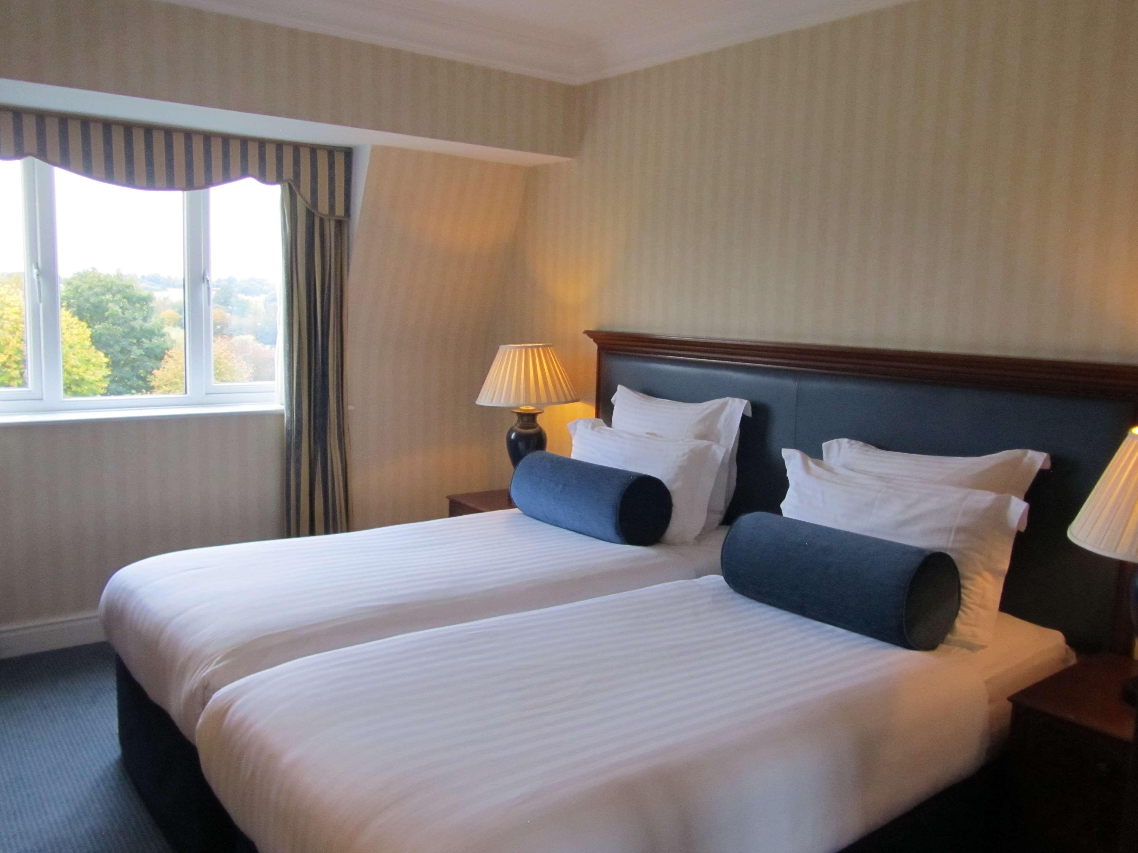Windmill Village Hotel, Golf Club & Spa, BW Signature Collection Coventry Buitenkant foto
