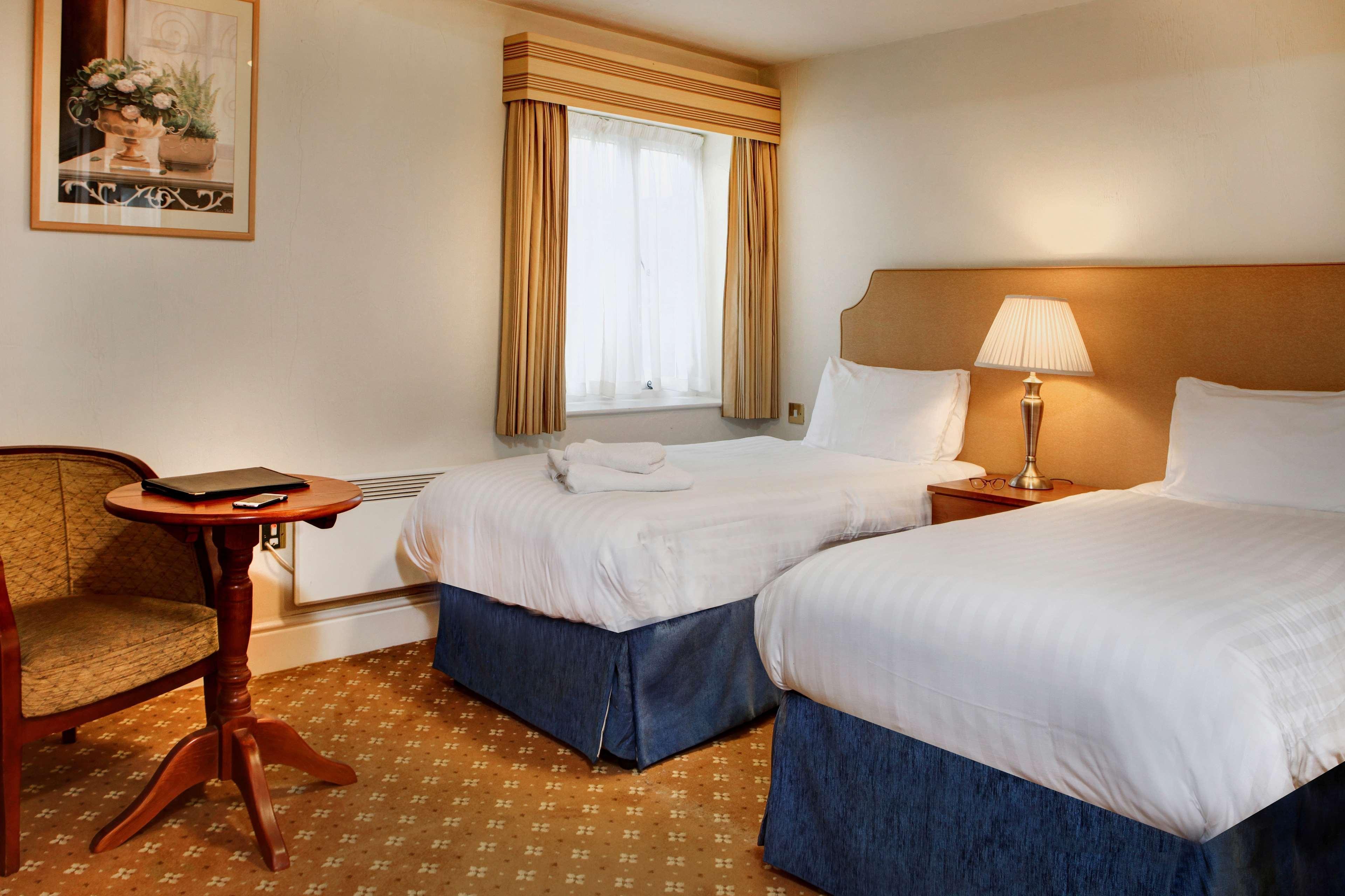 Windmill Village Hotel, Golf Club & Spa, BW Signature Collection Coventry Buitenkant foto