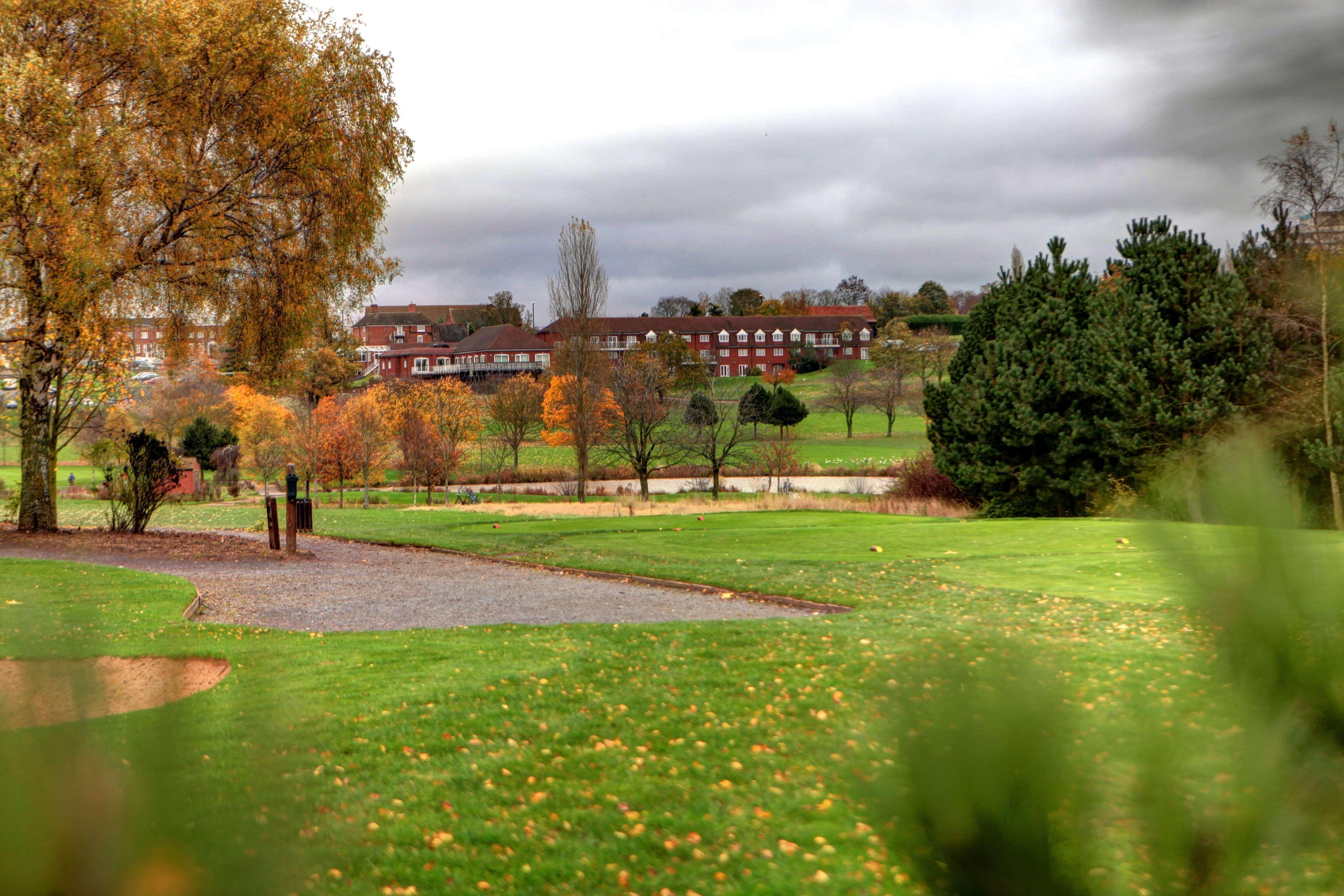 Windmill Village Hotel, Golf Club & Spa, BW Signature Collection Coventry Buitenkant foto
