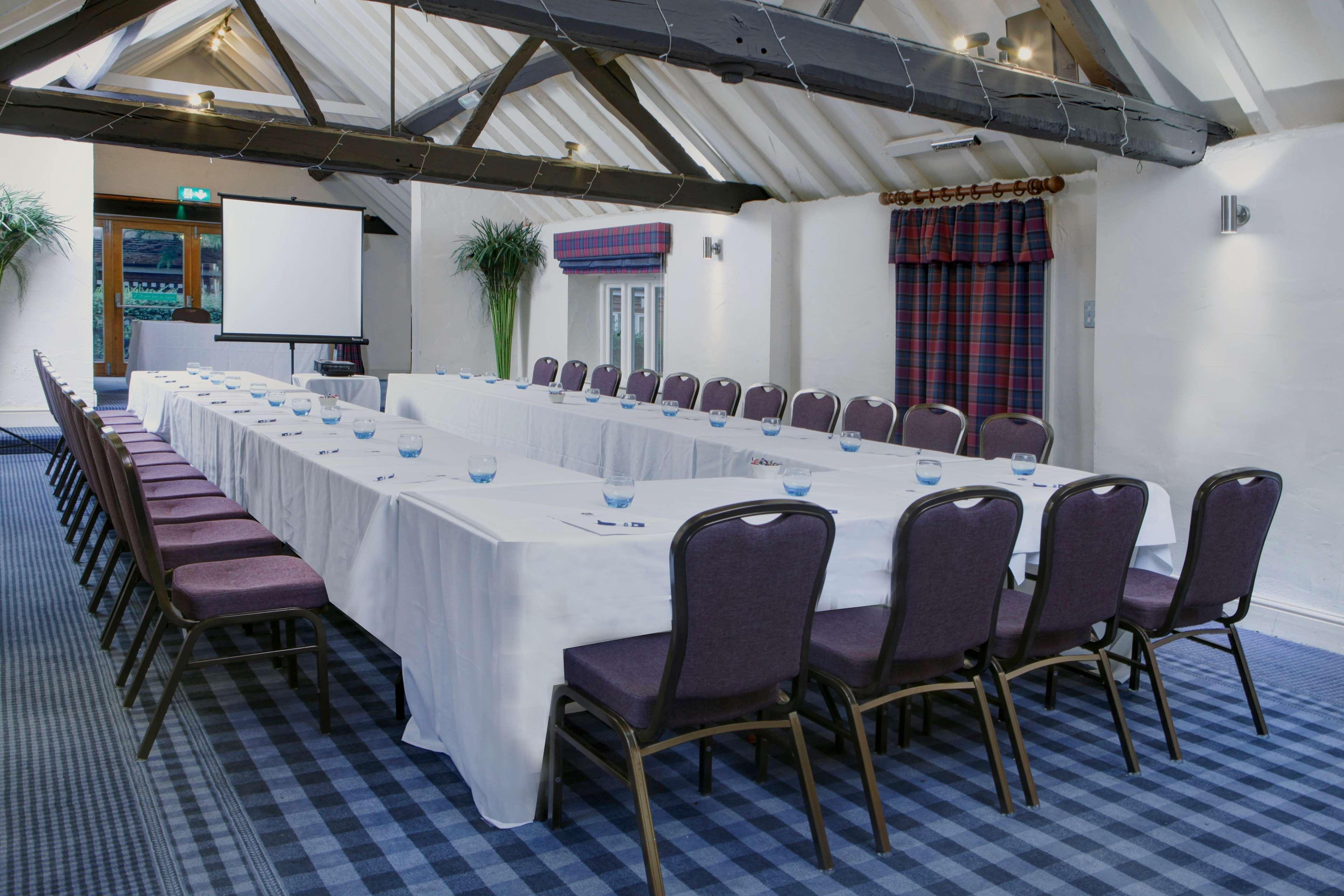 Windmill Village Hotel, Golf Club & Spa, BW Signature Collection Coventry Buitenkant foto